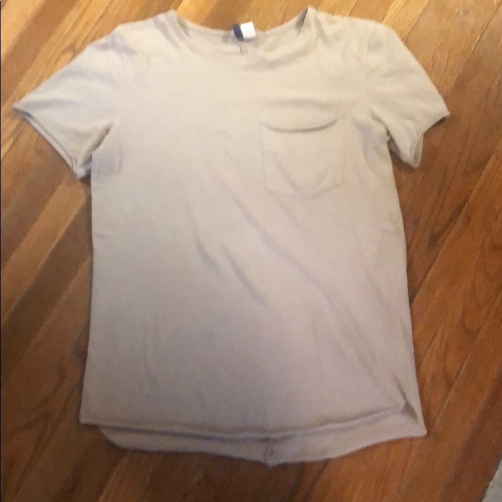 Men’s Medium Scallop Neck Tee H&M